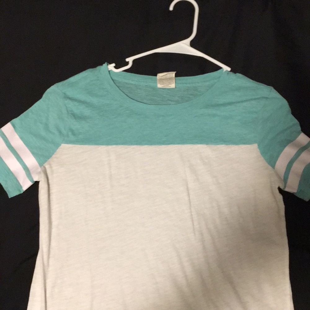 pink plain t